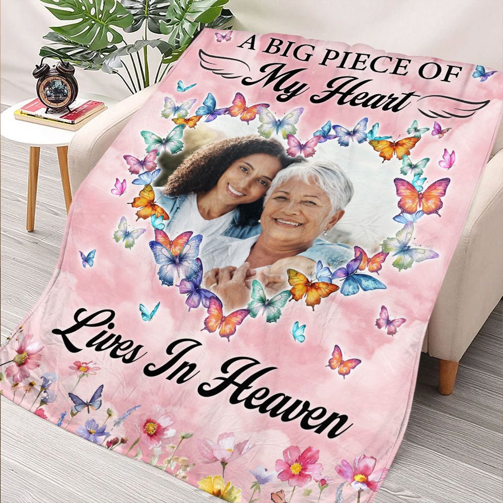 A Big Piece Of My Heart Lives In Heaven Blanket - Personalized Blanket