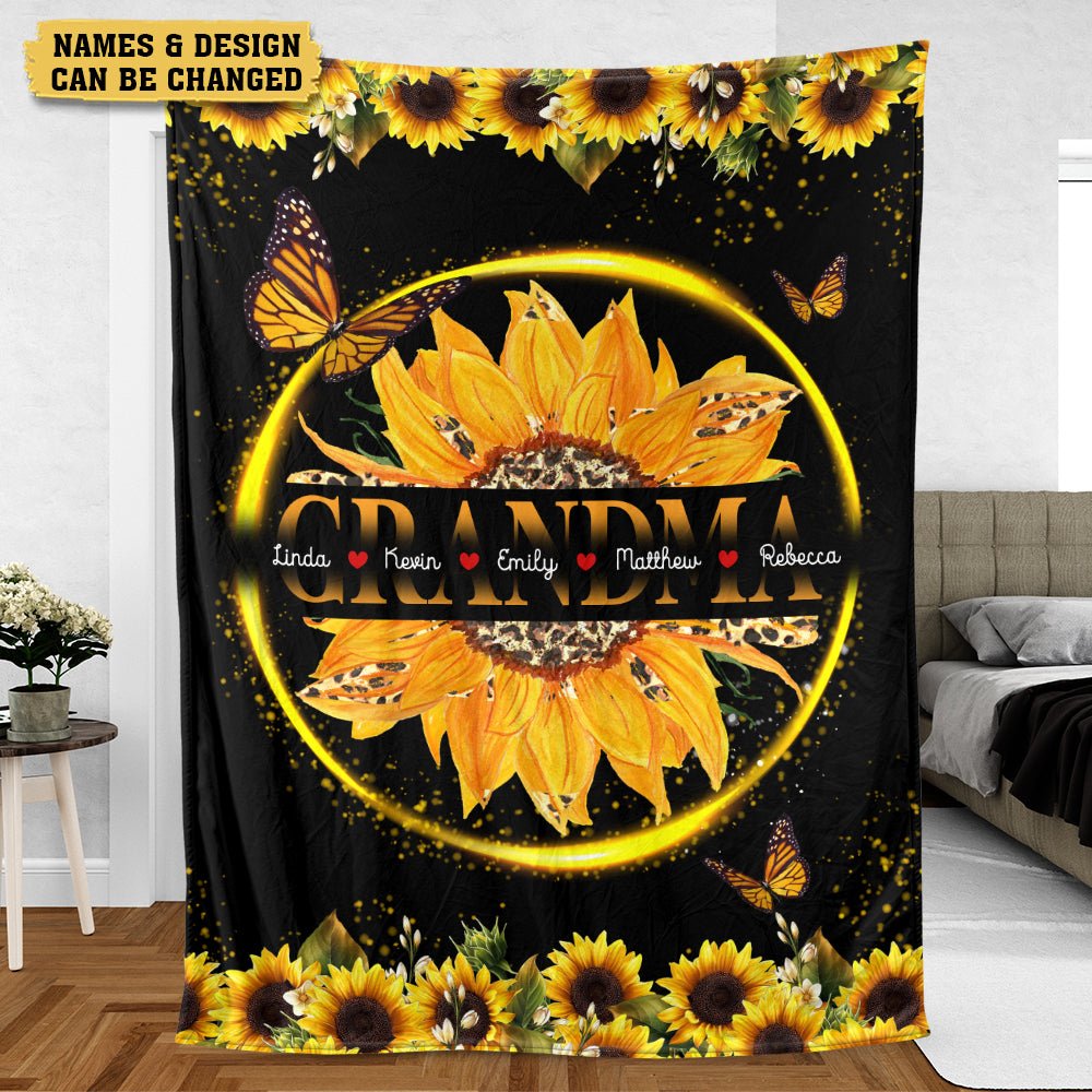 Grandma Sunflower - Personalized Blanket - Best Gift For Mother, Grandma - Giftago