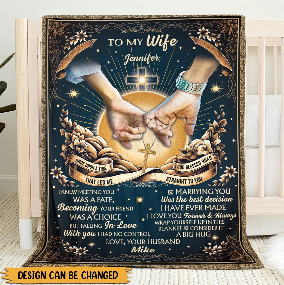 Holding Hand - Personalized Blanket - Meaningful Gift For Valentine, For Couple - Giftago