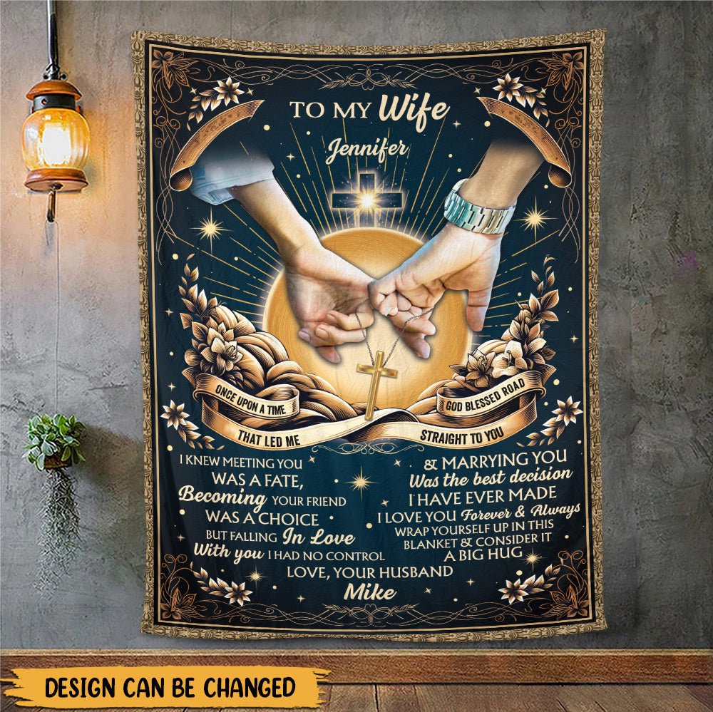 Holding Hand - Personalized Blanket - Meaningful Gift For Valentine, For Couple - Giftago