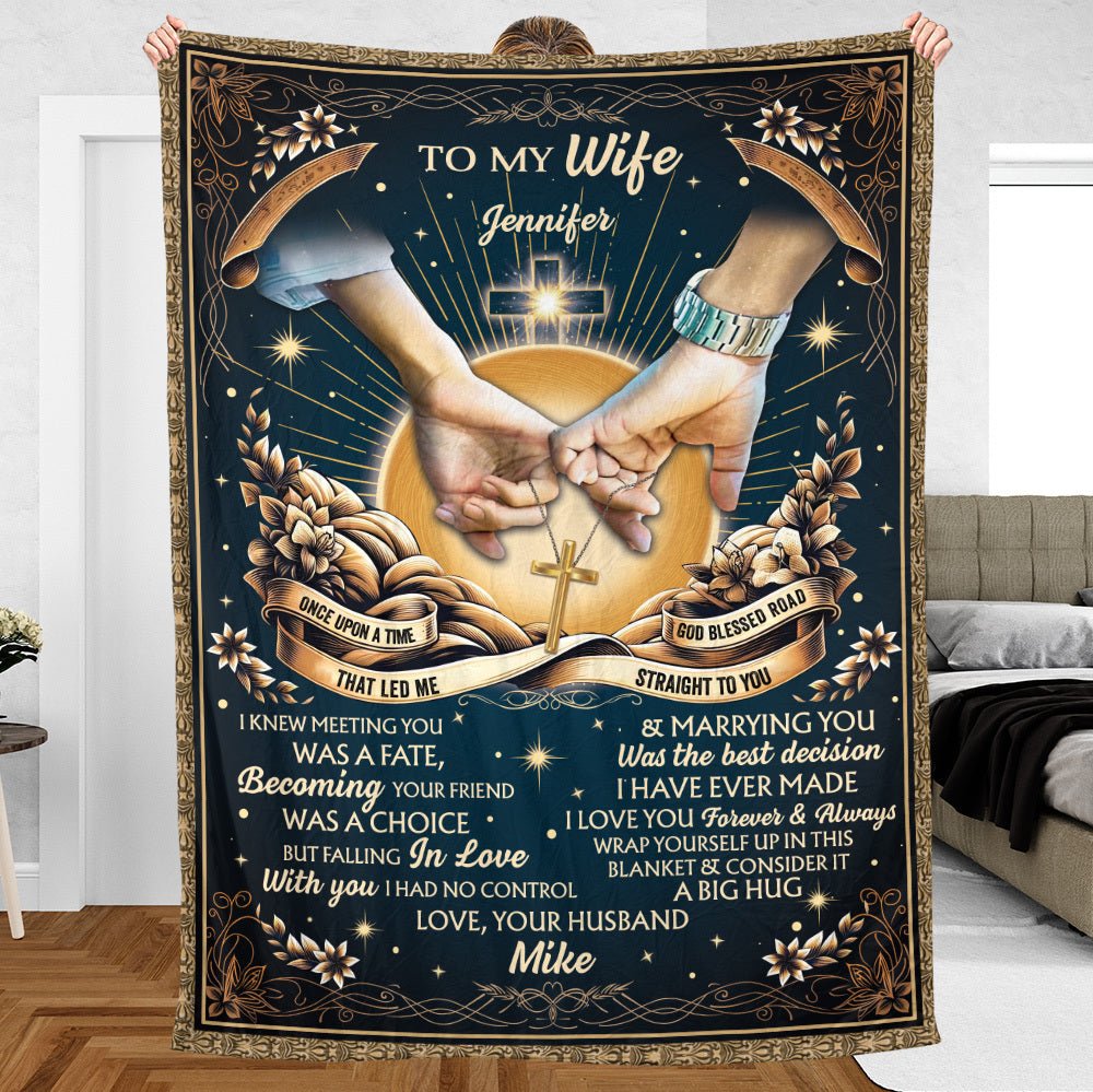 Holding Hand - Personalized Blanket - Meaningful Gift For Valentine, For Couple - Giftago