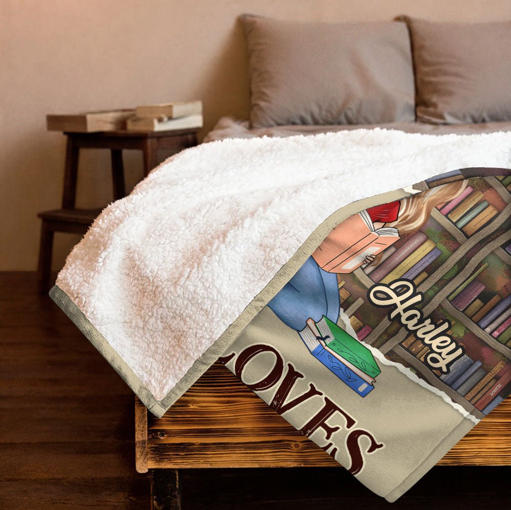 Just A Girl Who Loves Reading - Personalized Blanket
