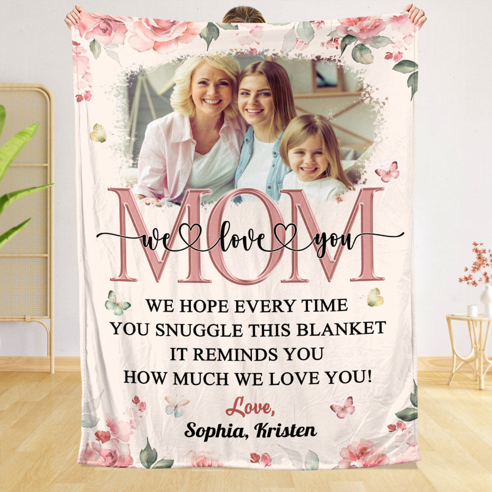 We Love You Mom - Personalized Blanket - Meaningful Gift For Birthday - Giftago