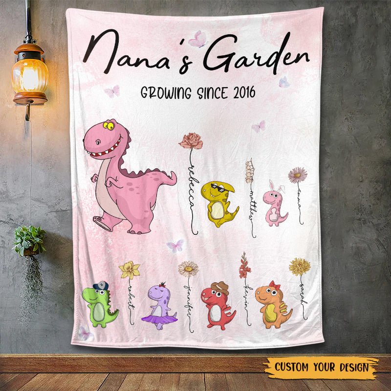 Nana's Garden Growing - Personalized Blanket - Giftago