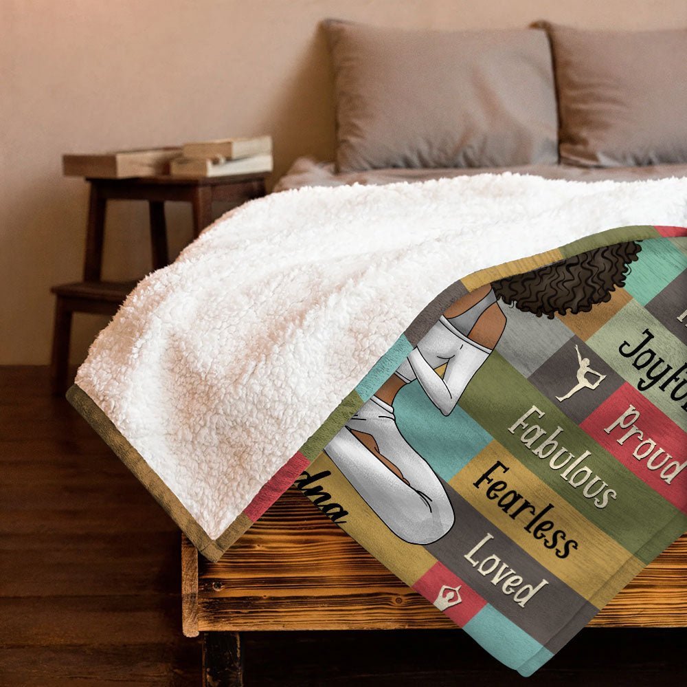 Yoga Meditation I Am Strong Affirmations - Personalized Blanket - Giftago