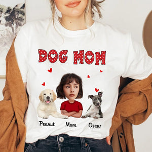 Polka Dot Pattern Dog Mom - Personalized T-Shirt/Hoodie - Best Gift For Mother/Pet Lovers - Giftago