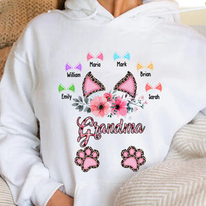 Pretty Mom/Grandma - Personalized T-Shirt/ Hoodie - Best Gift For Mother/Grandma - Giftago